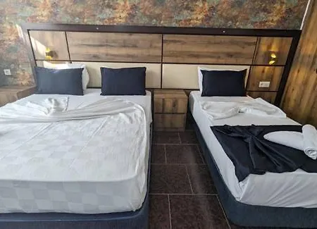 Ramona Kale Hotel